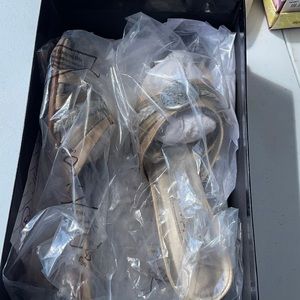 As 6.5 heeled slides